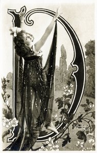 D: Roessler kisasszony, a Belle Epoque táncosnője – ábécé képeslapon alkotó: Studio Reutlinger