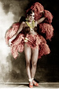 Josephine Baker a Folies Bergeresben