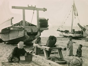 Egy halászcsalád Japánban 1900-1915 körül (fénykép)
