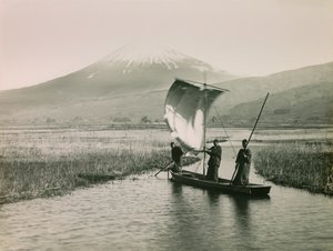 A Fudzsi-hegy a Tokaido felől nézve, 1900-1915 körül (fénykép) alkotó: Teijiro Takagi