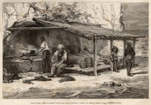 Tonhalhalászház a Proelucca-öbölben, a Fiumei-öbölben (vagy Rijeka, Isztria), a halászok közül hárman még alszanak, takarókba burkolózva, egy másik felszereli és helyettesíti a kilátót, egy másik elkészíti a konyhát, és a moha vándorol a láb o