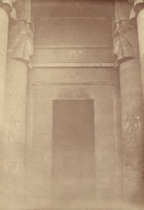 Denderah templomának belső bejárata alkotó: Théodule Devéria