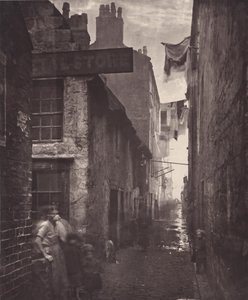 Régi Vennel, a High Streeten