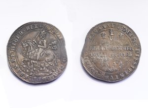 Oxford korona, 1644 (fém) alkotó: Thomas J. Rawlins