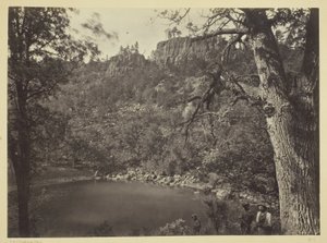 Kilátás az Apache-tóra, Sierra Blanca hegység, Arizona