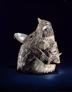 Állatfej emberi fejjel a nyitott állkapocsban, Tula, Hidalgo, Mexikó, kora posztklasszikus (900-1250) (gyöngyházmozaikos kerámia).