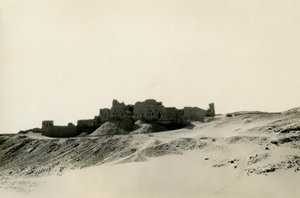 Szent Simeon kolostor, északról nézve, Asszuán, Egyiptom, Ugo Monneret de Villard fotója. alkotó: Ugo Monneret de Villard