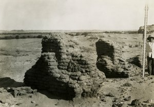 Sír a nekropoliszban, Qasr Ibrim, Egyiptom, fotó: Ugo Monneret de Villard alkotó: Ugo Monneret de Villard