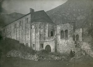 A San Pietro al Monte apátság látképe, Civate, Lombardia, Olaszország, Ugo Monneret de Villard fotója, 1910 körül. alkotó: Ugo Monneret de Villard
