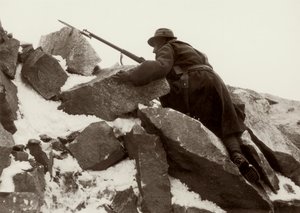 Őrszolgálat Adamellón az első világháború alatt (f/w fotó)