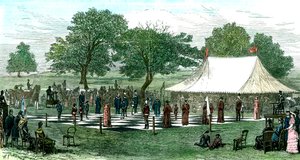 Sakkjátszma élő darabokkal, 1882 alkotó: Unbekannt