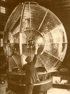 Világítótorony lámpa csoportos villogó lencsékkel, c1930. alkotó: Unbekannt
