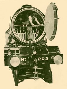 Londoni és északkeleti vegyes hajtóműves füstdobozos motor kinyitva, 1930. alkotó: Unbekannt