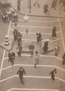Biztonsági sáv a Charing Cross állomással szemben, c1934, 1935 alkotó: Unbekannt