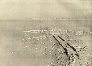 Egy tipikus hasadék a vízszintes felületen, c1908, 1909. alkotó: Unbekannt