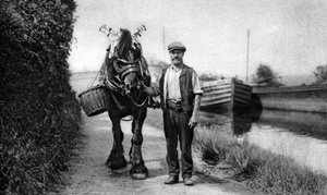 Csatornabárkát húzó ló, 1926-1927 alkotó: Unbekannt