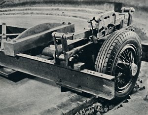 Egy roadster gumiabroncs tesztelés alatt, 1937 alkotó: Unbekannt