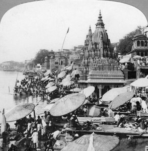 Templom és ghatok a Gangesznél Benares Varanasiban, Indiában, 1900-as évek alkotó: Unbekannt