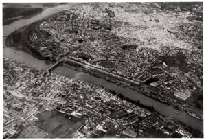 Sevilla, Spanyolország légi felvétele egy Zeppelinről, 1929 1933 alkotó: Unbekannt