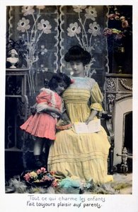 Minden, ami elbűvöli a gyerekeket.., francia képeslap, c1900 alkotó: Unbekannt
