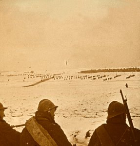 Rohamhullámok, c1914-c1918 alkotó: Unbekannt