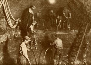 Munkahelyen a New Mersey-alagúton, 1930. alkotó: Unbekannt
