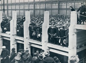 Belga menekültek az ostendei kikötőben, 1914-ben Angliába szállító hajóra várva. alkotó: Unbekannt