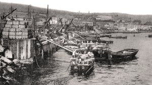 Hajók a Malecon folyón, Valparaiso, Chile, 1900-as évek alkotó: Unbekannt