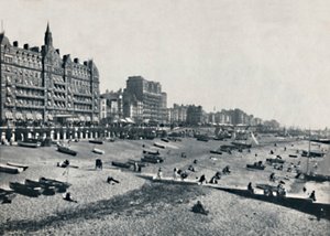 Brighton - The Hotel Métropole and Beach, 1895. alkotó: Unbekannt