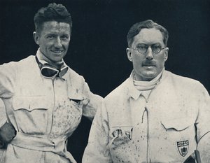 G. E. T. Eyston kapitány és asszisztense, 1937 alkotó: Unbekannt