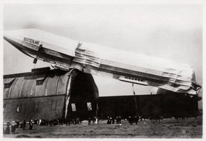 Lezuhant Zeppelin LZ 8 Deutschland II, Düsseldorf, Németország, 1911, 1933 alkotó: Unbekannt