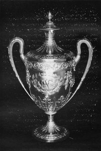 Doncaster Arany Kupa, 1795 – Hambletonian nyerte, 1911 alkotó: Unbekannt