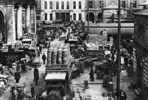 Kora reggel a londoni Covent Gardenben, 1926-1927 alkotó: Unbekannt
