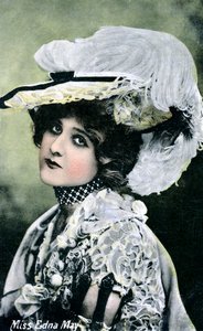 Edna May 1878-1948 amerikai énekes és színésznő, XX. század eleje alkotó: Unbekannt