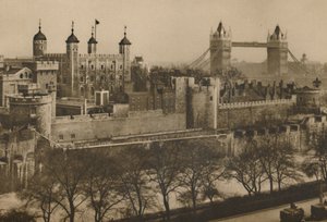 A londoni Tower lerobbant sáncai, a Tower Hill magas raktárairól látható szinten alkotó: Unbekannt