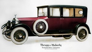 Zárt meghajtású Rolls-Royce limuzin válaszfallal a vezető mögött, c1910-1929 alkotó: Unbekannt