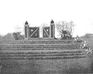 Gates Ajar, Washington Park, Chicago, Illinois, USA, 1900 körül. alkotó: Unbekannt