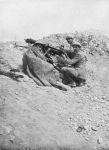 Német géppuska az ellenség ellen, Verdun, Franciaország, 1917 alkotó: Unbekannt