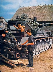 Német katonák a megszállt Franciaországban, 1943 alkotó: Unbekannt