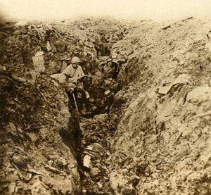 A német árkok ágyúzással megsemmisültek, Verdun, Észak-Franciaország, 1914-c1918 alkotó: Unbekannt