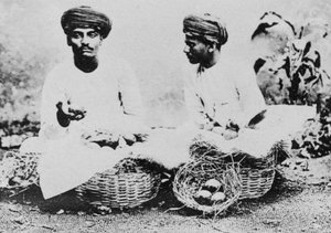 Hindu gyümölcsárusok, India, XX. század alkotó: Unbekannt