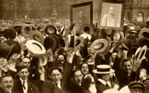 Hoch the Kaiser!: ujjongó tömeg az utcákon, Berlin, Németország, 1914. augusztus 4., 1933. alkotó: Unbekannt