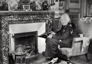 Juliette Adam francia író és feminista, 1929 alkotó: Unbekannt