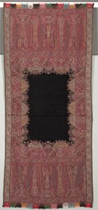 Hosszú kendő fekete közepével és egzotikus négyoldalas galériával Chinoiserie stílusban, 1840-es évek. alkotó: Unbekannt