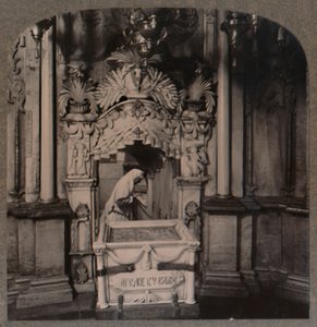 Az Angyalkápolnából nézve a Szent Sír felé, Jeruzsálem, 1900 alkotó: Unbekannt