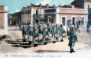 Menetelő zenekar, Francia Idegenlégió, c1910 alkotó: Unbekannt