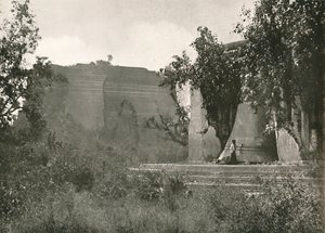 Meingoon Pagoda és Nagy Harang, 1900. alkotó: Unbekannt