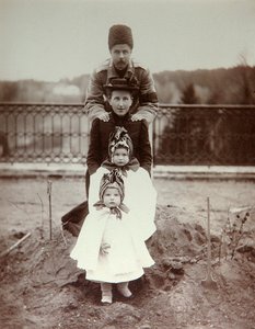 Fjodor Uvarov herceg családjának tagjai vidéki birtokukon, Porechye, Oroszország, 1880-as évek alkotó: Unbekannt