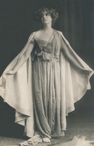 Miss Gabrielle Ray, 1883-1973, c1930. alkotó: Unbekannt