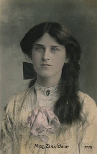 Miss Zena Dare, 1887-1975, c1930. alkotó: Unbekannt